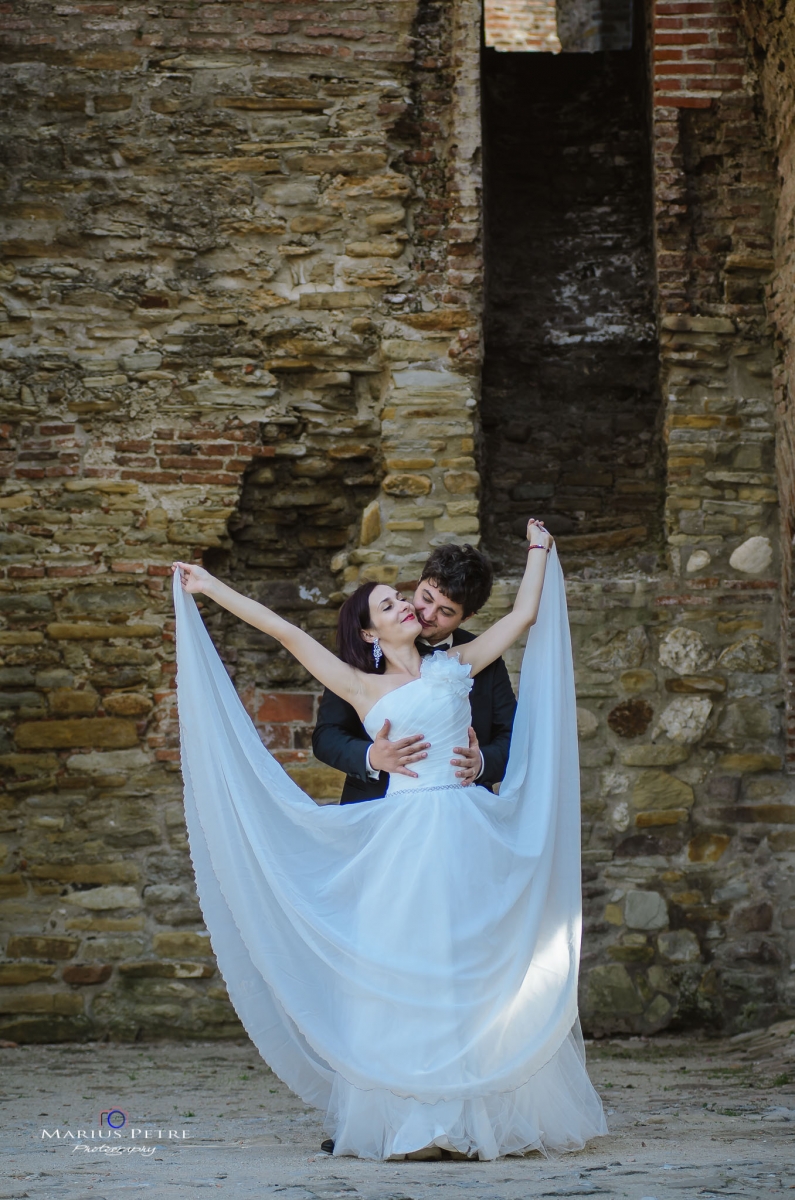 Fotograf Trash the Dress Crina & Mihai